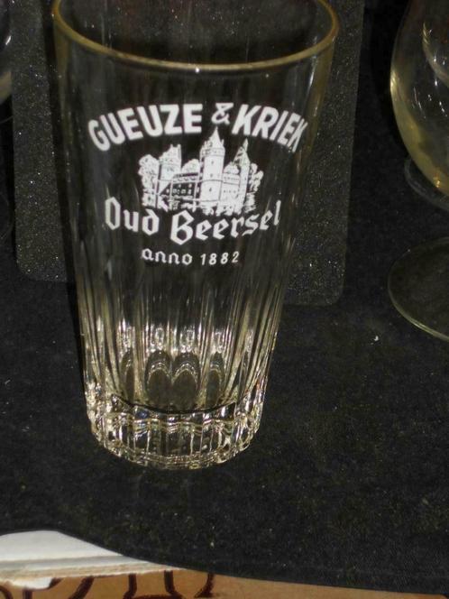 Gueuze.Kriek.Lambic.Oud Beersel.Chapeau De Troch. D 68, Verzamelen, Biermerken, Zo goed als nieuw, Glas of Glazen, Overige merken