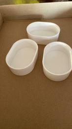 3 ovale bakjes om voer in te doen, Dieren en Toebehoren, Vogels | Kanaries