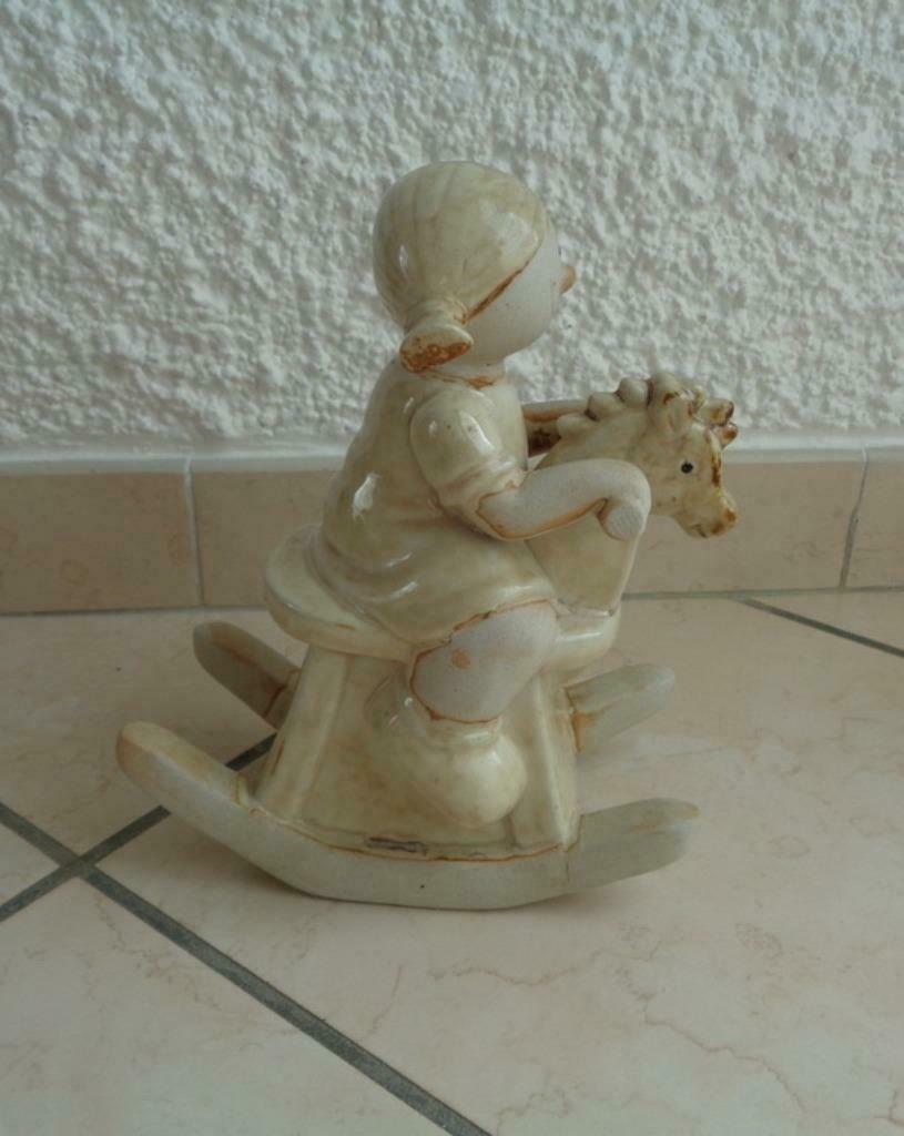 Déco "Fillette sur cheval à bascule". Marque: "GILDE"., Enlèvement ou Envoi, Utilisé