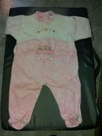 Pyjama velours bébé fille T62, Fille, Vêtements de nuit ou Sous-vêtements, Utilisé, Enlèvement ou Envoi