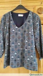 blauwe blouse met dessin V-hals 3/4 mouw maat 36 MELVIN, Kleding | Dames, Blouses en Tunieken, Zo goed als nieuw, Maat 36 (S)