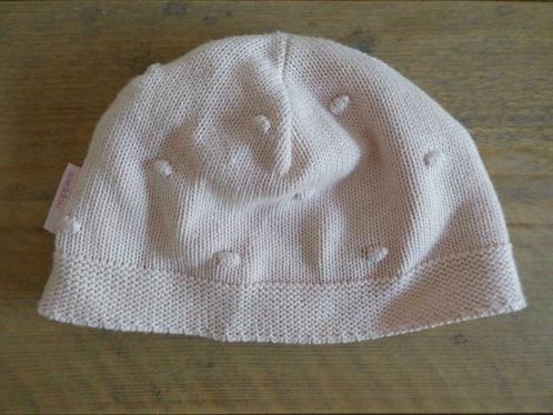 NOPPIES, bonnet bébé rose, taille 47 cm (6-12m) (ZGAN), Enfants & Bébés, Vêtements de bébé | Bonnets, Écharpes & Moufles, Comme neuf