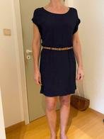 Donkerblauwe jurk Mango, Comme neuf, Taille 38/40 (M), Bleu, Enlèvement ou Envoi