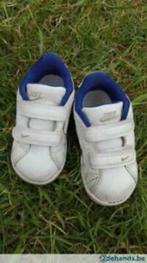 Nike sportschoenen maat 22, Kinderen en Baby's, Kinderkleding | Schoenen en Sokken, Jongen, Gebruikt, Ophalen of Verzenden, Sportschoenen