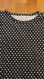 Blauw polka dot t-shirt - 110 116 NIEUWSTAAT, Comme neuf, Fille, MET, Chemise ou À manches longues