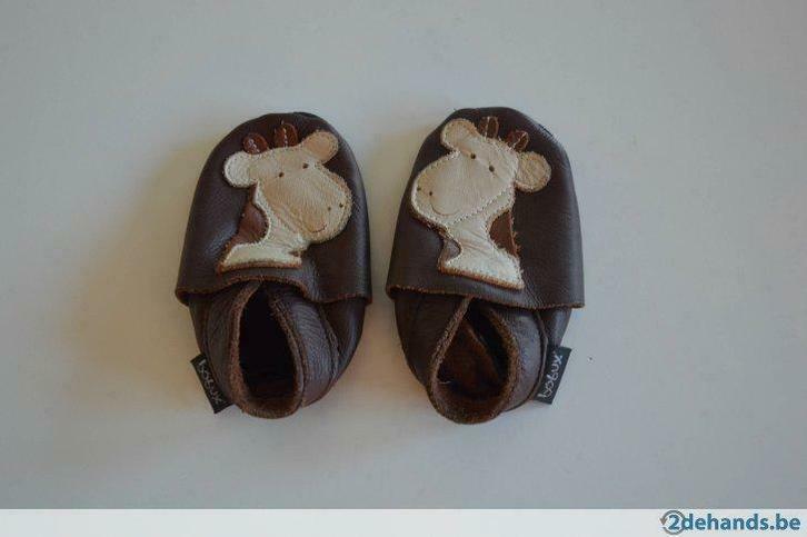 Bobux maat small, bruin met girafjes, Kinderen en Baby's, Babykleding | Schoentjes en Sokjes, Gebruikt, Jongetje of Meisje, Ophalen of Verzenden