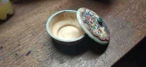 Pot en porcelaine, Antiquités & Art, Antiquités | Porcelaine, Enlèvement ou Envoi