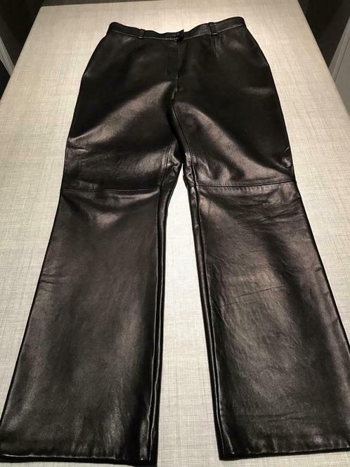 Pantalon femme en cuir de veau noir. Nouvelle. Taille 42, Vêtements | Femmes, Culottes & Pantalons, Neuf, Taille 42/44 (L), Noir