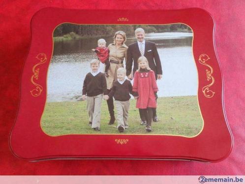 Boîte Métal. Famille royale de belgique. 03/2011, Collections, Maisons royales & Noblesse, Utilisé, Enlèvement ou Envoi