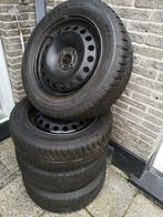 Winterbanden met velgen 205/60/R16 (+/-7mm), Auto-onderdelen, Ophalen, Winterbanden, Band(en)