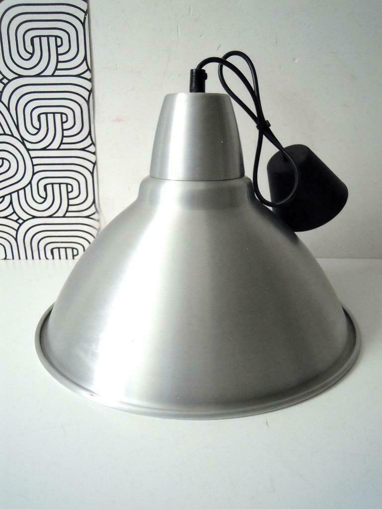 Officier wenselijk Induceren ② Grote aluminium hanglamp — Lampen | Hanglampen — 2dehands