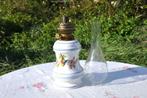 §  lampe a petrole en faience, Antiquités & Art, Enlèvement ou Envoi
