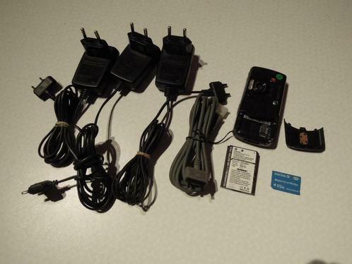 GSM Sony Ericsson W810, clé USB, clé USB, PC, Télécoms, Téléphonie mobile | Housses, Coques & Façades | Marques Autre, Utilisé