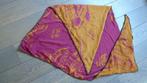 Driehoekige grote sjaal oranje/roze, Kleding | Dames, Ophalen of Verzenden, Sjaal, Zo goed als nieuw