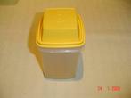 Tupperware zuurpot met lift 1,2 l, Huis en Inrichting, Ophalen of Verzenden, Zo goed als nieuw, Geel