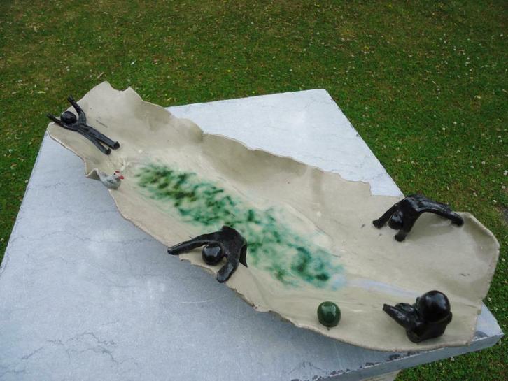 Sculptuur, keramiek schaal, "pool", Antiek en Kunst, Kunst | Beelden en Houtsnijwerken, Ophalen