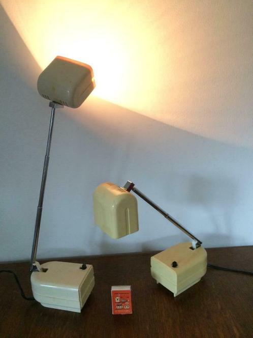 Losjes Achterhouden Uitstekend ② 2 retro telescoop inklapbaar wit wand buro lees lampjes lamp — Retro —  2dehands