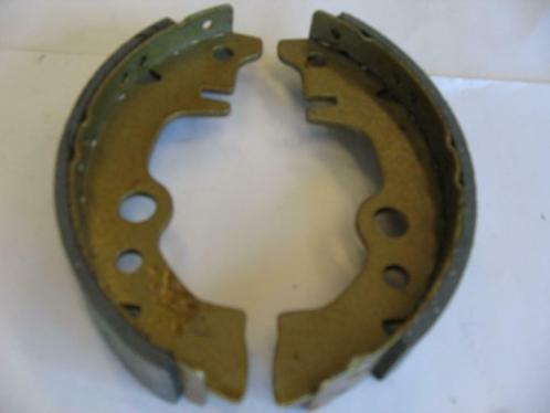 Remmen oldtimer R4 R5 R6 R 16 TRW GS8021  RENAULT 7701203435, Autos : Pièces & Accessoires, Freins & Transmission, Renault, Neuf