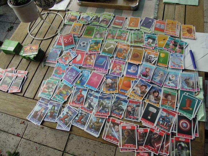 Disneyland Carrefour 2019 stickers verzameling, Verzamelen, Stickers, Zo goed als nieuw, Ophalen of Verzenden