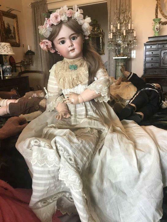 Boucles d'oreilles anciennes pour poupées porcelaines 