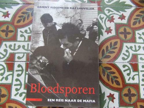 Bloedsporen van Danny Ilegems en Raf Sauviller, Boeken, Politiek en Maatschappij, Gelezen, Ophalen of Verzenden
