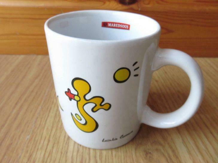 superbe mug tasse maredsous motifs signé Lalie Corne 2005, Huis en Inrichting, Keuken | Servies, Gebruikt, Kop(pen) en/of Schotel(s)
