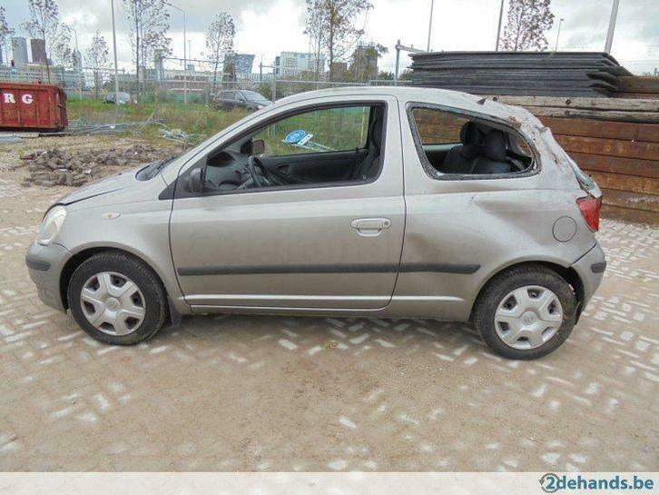 Toyota Yaris (P1) 1.3 16V 2004 Onderdelen en Plaatwerk 1D2, Auto-onderdelen, Motor en Toebehoren, Toyota, Gebruikt, Ophalen of Verzenden