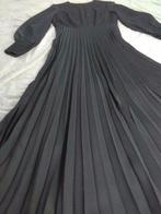 Longue robe de cérémonie noire taille 38, Maat 38/40 (M), Galajurk, Zo goed als nieuw, Zwart