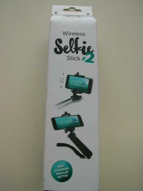 Selfie Stick NEUF, boite fermée, jamais utilisé, Telecommunicatie, Mobiele telefoons | Toebehoren en Onderdelen, Nieuw, Telefoonhanger of Accessoire