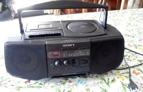 Radio - CD - cassette Sony portable à réparer, années 1990, Audio, Tv en Foto, Cassettedecks, Enkel, Sony, Ophalen of Verzenden