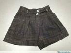 Grijze short - Maat 5/6 jaar, Broek, Sans marque, Meisje, Ophalen of Verzenden