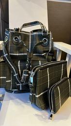 Handtas Essentiel Antwerp, Handtassen en Accessoires, Tassen | Damestassen, Ophalen of Verzenden, Nieuw, Groen, Handtas