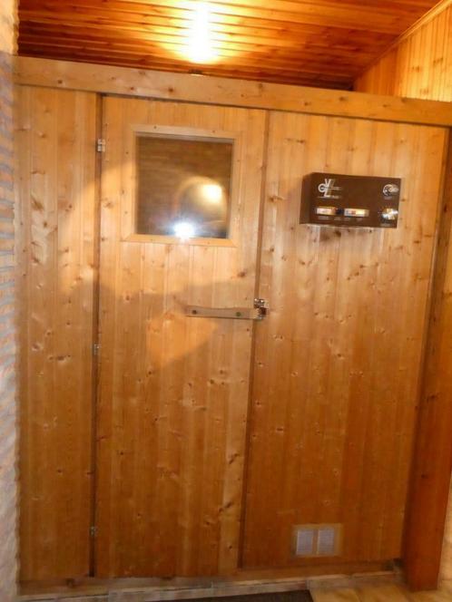 Finse professionele sauna in massieve balken, 6 personen, Sports & Fitness, Sauna, Comme neuf, Sauna complet, Enlèvement