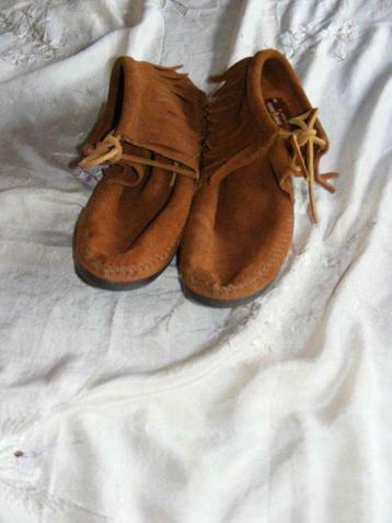 Minnetonka, Enlèvement ou Envoi, Porté, Brun, Boots et Botinnes