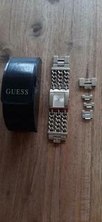 Prachtig Guess horloge met lederen etui., Handtassen en Accessoires, Horloges | Dames, Ophalen, Zo goed als nieuw, Guess