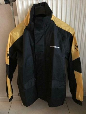 Regenvest Bering XS beschikbaar voor biedingen