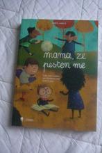 Boek : "Mama, ze pesten me", Enlèvement ou Envoi, Comme neuf, Kristl Habils, Autres sujets/thèmes