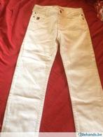 4 funky flavours onberispelijke witte jeans 134, Comme neuf, Garçon ou Fille, Enlèvement ou Envoi, Pantalon