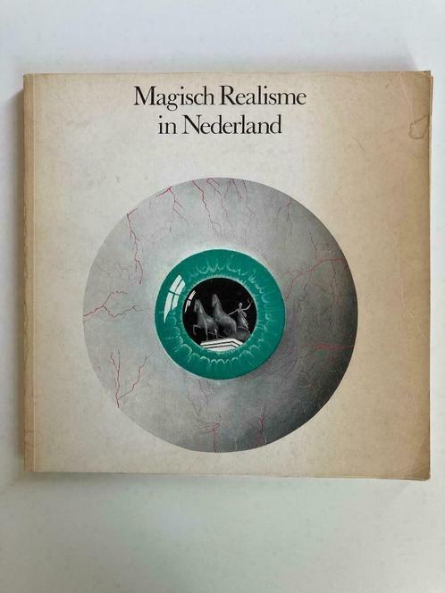 Magisch Realisme in Nederland - Raoul Hynckes, Pyke Koch..., Livres, Art & Culture | Arts plastiques, Enlèvement ou Envoi