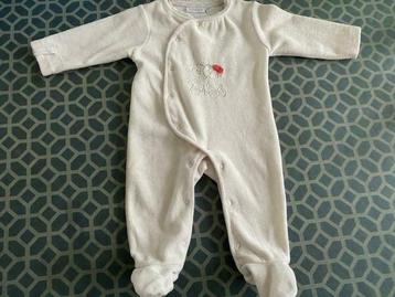 Pyjama Noukie’s maat 3M / 62 lichtroze, Enlèvement ou Envoi, Comme neuf, Fille, Vêtements de nuit ou Sous-vêtements