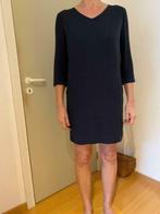 Donkerblauwe jurk Axiome