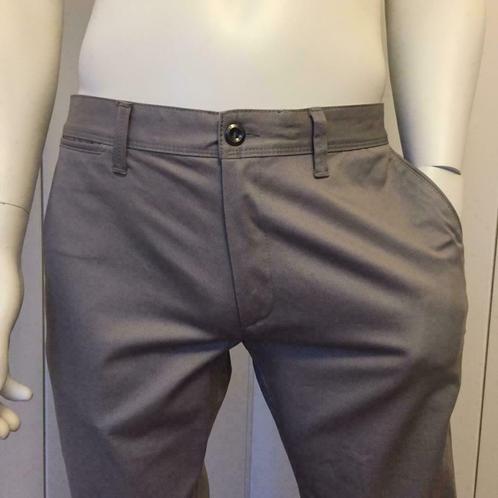 Pantalon Homme Zara gris clair S 44 EUR voir description