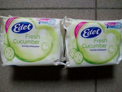 Set van 4 nieuwe pakjes vochtige toiletdoekjes met komkommer, Diversen, Braces, Nieuw, Ophalen