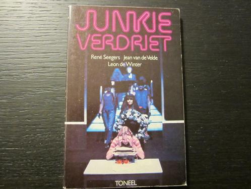 Junkieverdriet-René Seegers/Jean van de Velde/Leon de Winter, Boeken, Kunst en Cultuur | Dans en Theater, Ophalen of Verzenden