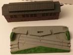 LIMA HO - LOCOMOTIEVE SCHUUR + DRAAIBANK, Gebruikt, Gelijkstroom, Brug, Tunnel of Gebouw, Ophalen of Verzenden