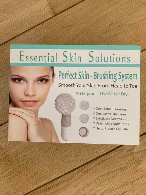 Essential Skin Solutions Brosse pr le visage/ Neuve /Étanche, Bijoux, Sacs & Beauté, Beauté | Soins du visage, Neuf, Nettoyage