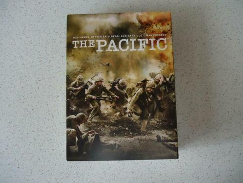 6 DVD BOX "The Pacific" anno 2010., Cd's en Dvd's, Dvd's | Tv en Series, Zo goed als nieuw, Actie en Avontuur, Boxset, Vanaf 16 jaar