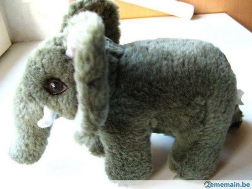 Magnifique peluche éléphant gris, Enfants & Bébés, Jouets | Peluches, Neuf, Enlèvement