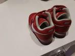 Basket Nike rouge poiture 19, Enlèvement, Neuf, Chaussures