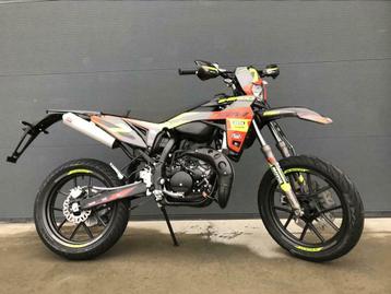 Nieuwe sherco 50 SM